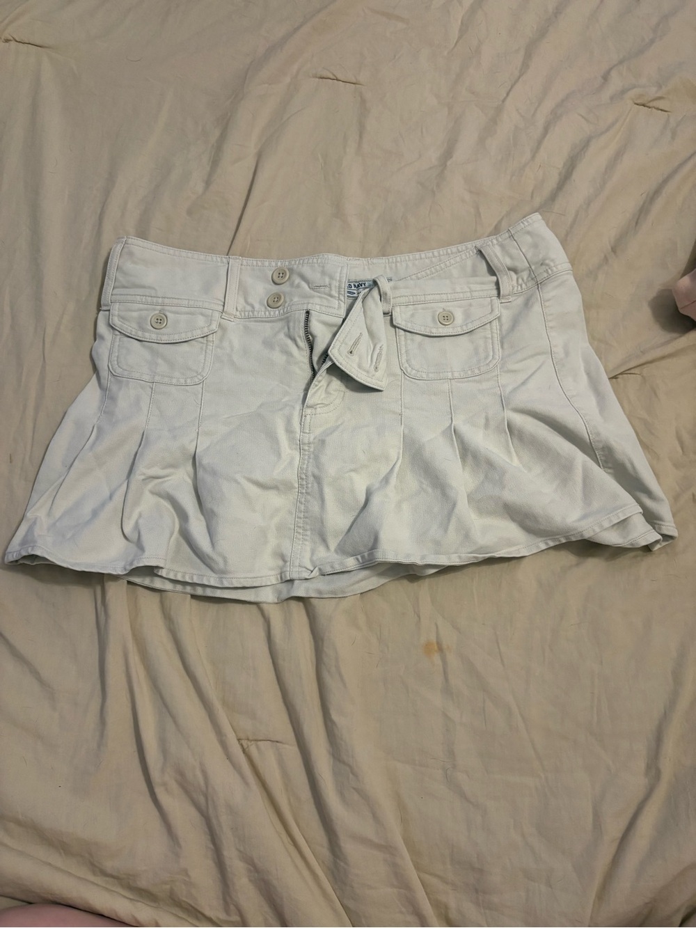 Old Navy Cream Cotton Skirt